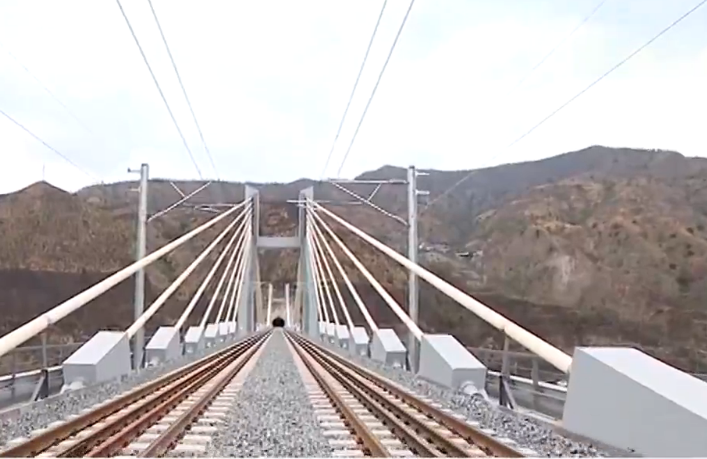 �����F·��(f��)����������֦����ͨ܇��ȫ�L68���� �O(sh��)Ӌ�r��160����