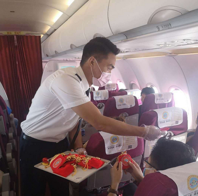 ���غ�����ʽ�_ͨ�ɶ�-���庽��