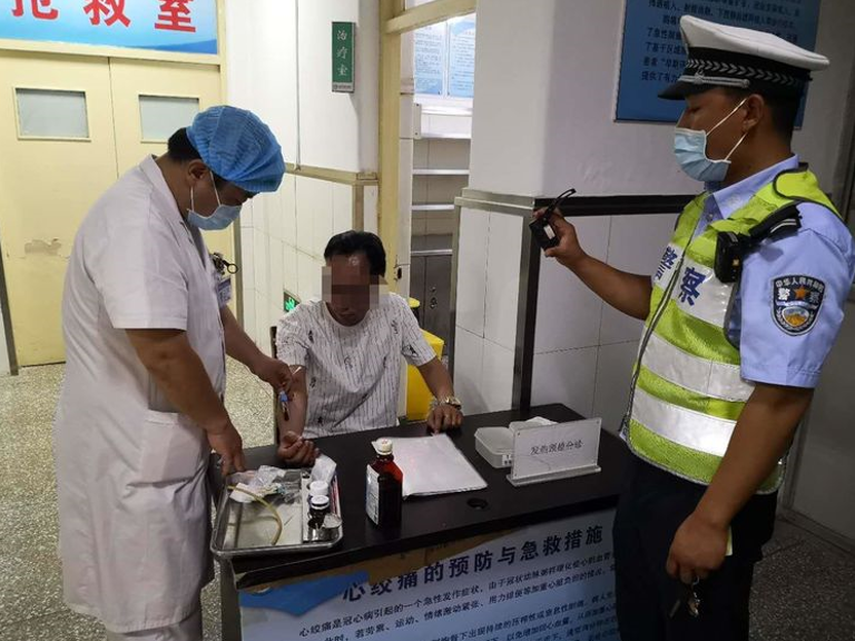 �ӱ������޶����_܇���� �F(xi��n)���e���ɷ���{