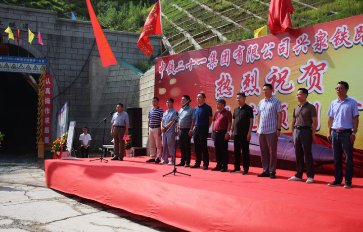 �����dȪ�F·���L(zh��ng)ʡ������؞ͨ