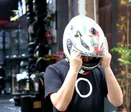 һ���f�߾��ߵ�����������늄�܇�h(hu��n)���Ї�