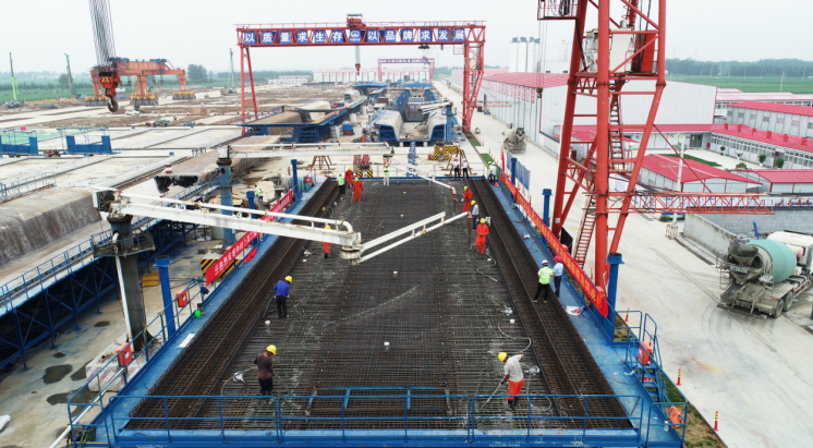 ���F�Ϻ�������(j��)�F·(ɽ�|��)�����(xi��ng)Ŀ����������ɹ�����