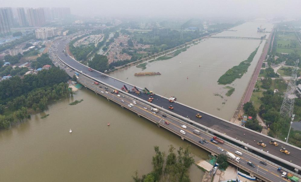 �Ͼ���������족ʩ��æ