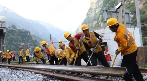 ע���������F·�r���Γ�ͨ���@Щ�ÿ���܇��ͣ�\