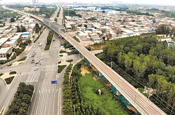 ̫���F·���϶��cɽ������������֡�