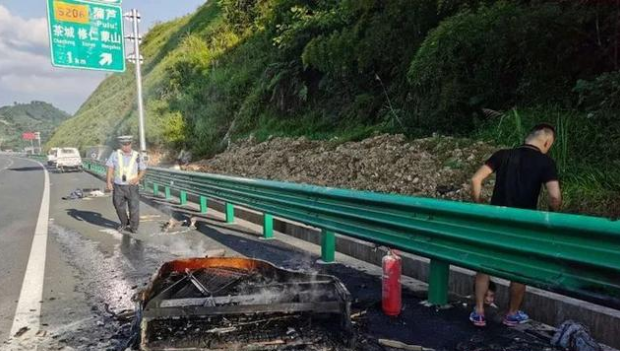 ��Ӗ(x��n)��˾�C(j��)����·�ρy�G���^���Y(ji��)�������Լ�܇(ch��)�ϵ�؛���r(ji��)ֵ��С