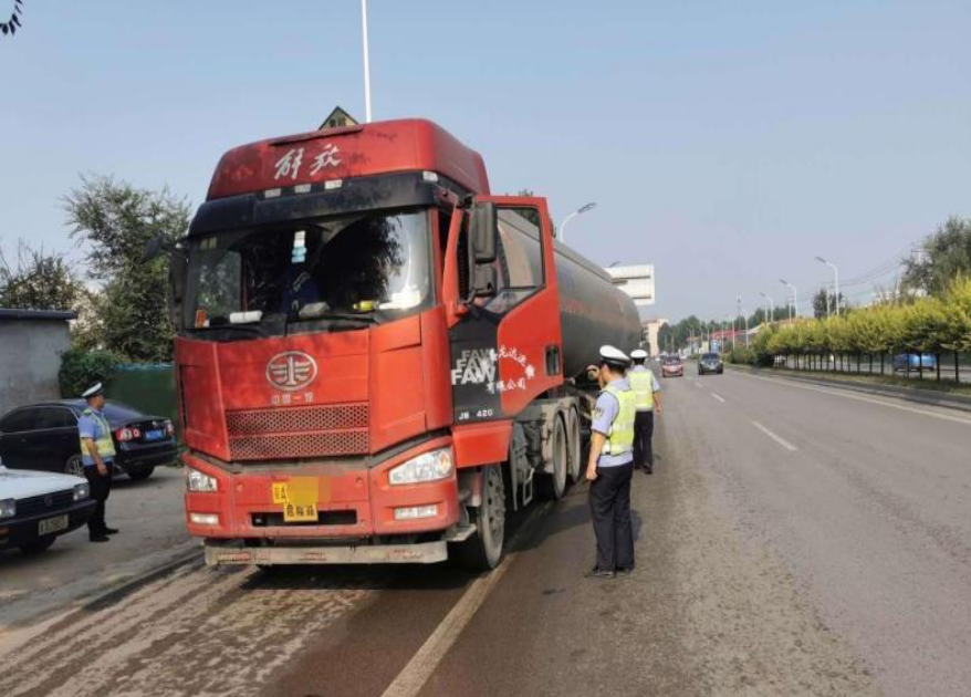 �ӱ�������꠼����_չ��ͨ����C�������Є�