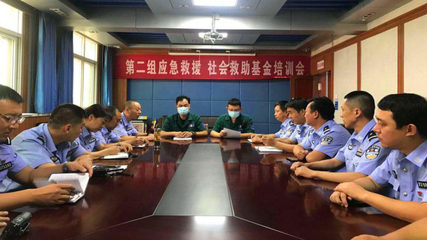 �ӱ�����������ꠣ����_��·��ͨ�¹ʬF(xi��n)����(y��ng)�����o��Ӗ��