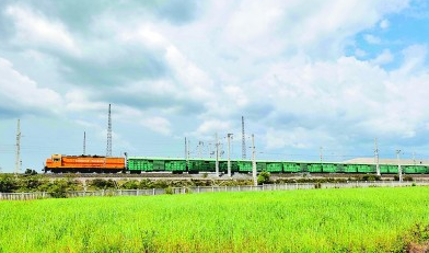 �����F·�������������ٵķ��s֮·