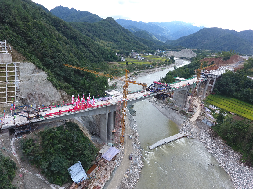 �Ĵ��Vƽ�����(xi��ng)Ŀ����2̖(h��o)���؞ͨ