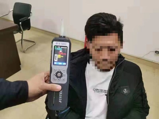 �����T�����{����߀���������Y(ji��)����