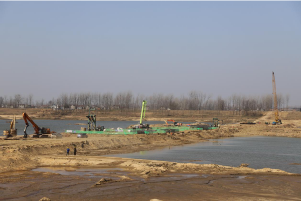 ţ��֮������š���������ˮ��