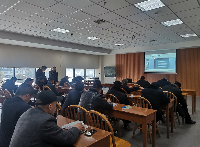 ͨ�ݕ��й���882܇�(du��)�_չ������������Ӗ(x��n)����