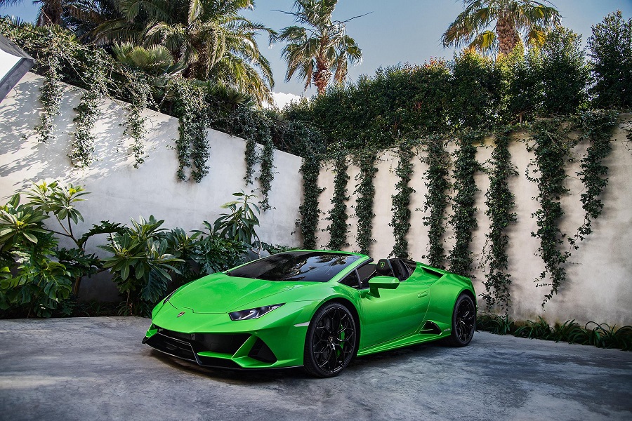 ����܇(ch��)���Ї�(gu��)���N(xi��o)�����޹�˾�ٻز����M(j��n)���m������Ʒ��Huracan��܇(ch��)
