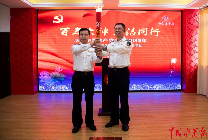 �������N ����ͬ�С� ���Ϻ��¾��������h(hu��n)�u���f���(d��ng)��ʽ����(d��ng)