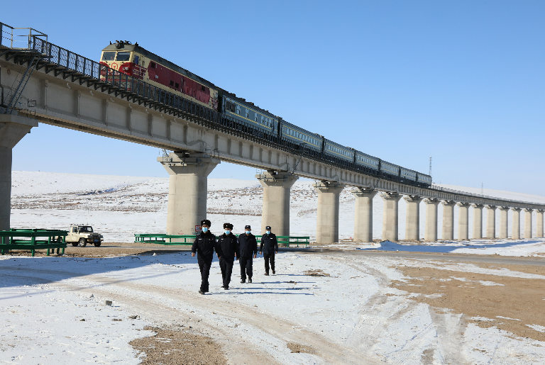 ��ů��·���o(h��)��