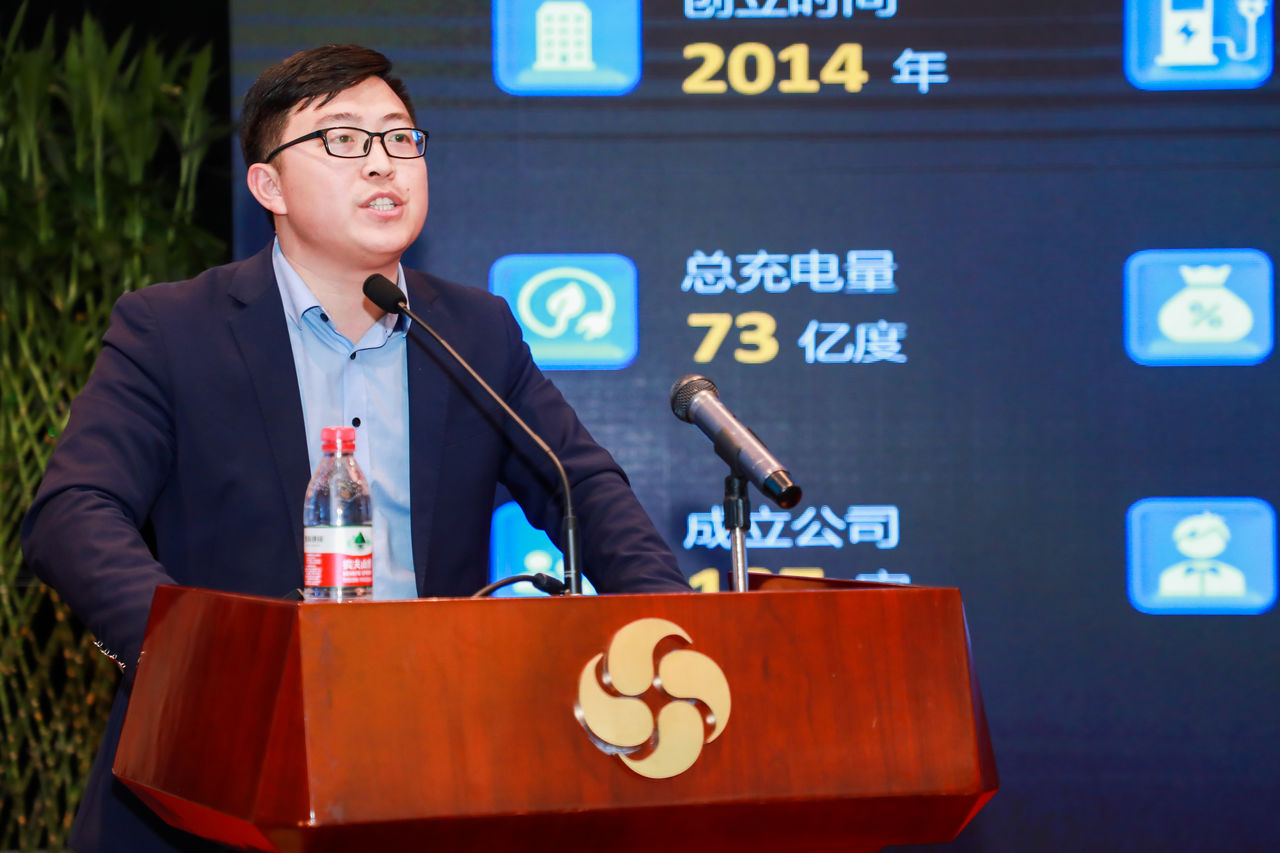 �؁������Դ�������B(t��i)���Ŀ��O(ji��n)·�Ą��ڵڶ����Ї���ͨ�Ƽ��l(f��)չ�������ּ���v