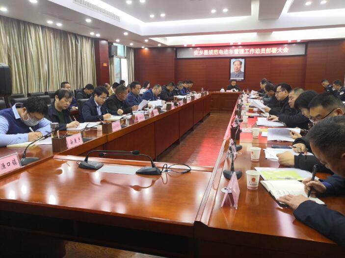 ���ϰ��l(xi��ng)���_Ҏ(gu��)��늄�(d��ng)܇����������(hu��)