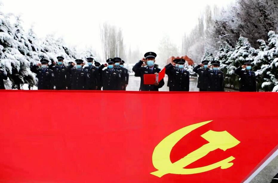 ����߅���������(du��)�_չ������(ji��)Ӣ�Ҽ�����(d��ng)