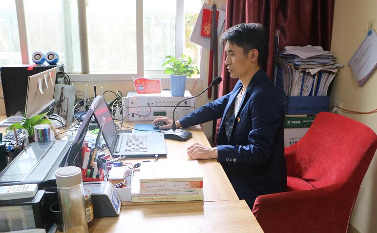 ����·��Vƽʮ��(bi��o)���W(xu��)�hʷ�V��վ���_����