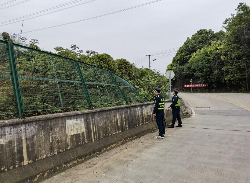 ��ȫ�oС������(x��)��(ji��)�Q�ɔ�