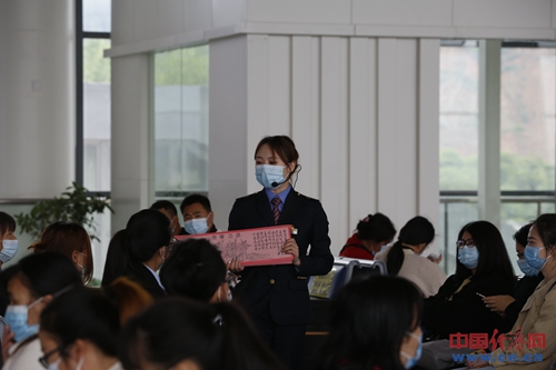 ��܇(ch��)վ��ļtɫ���v�T