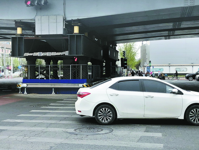 �����h(hu��n)��ͨ���¼t�G�����ٱ��ړ�