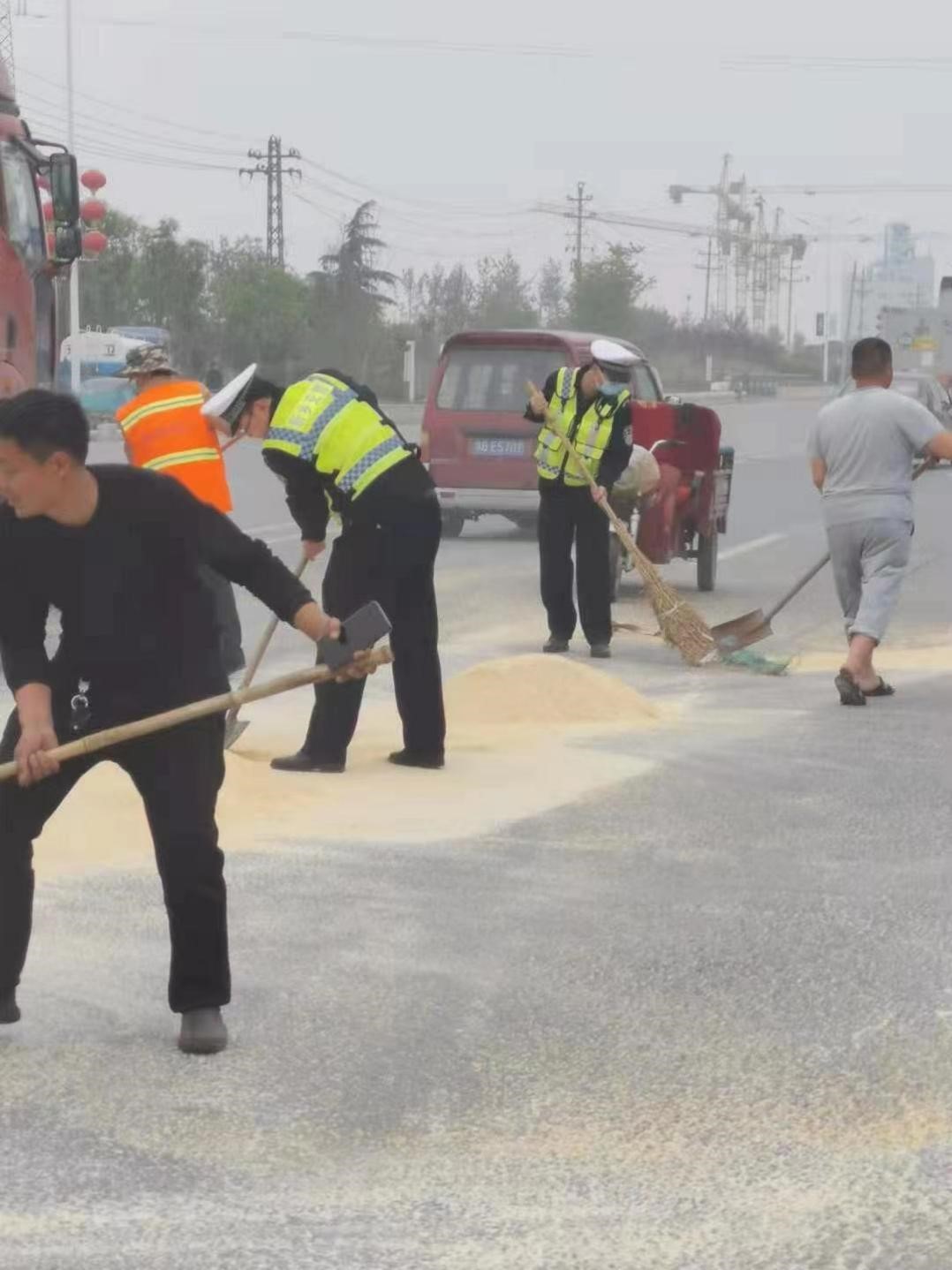 ���l(xi��ng)�н����Ŵ���񾯎���˾�C������ʰɢ����