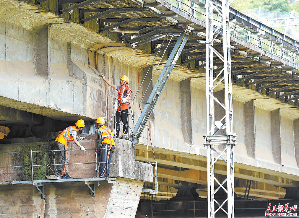 ���c(di��n)���Ξ����w�z��