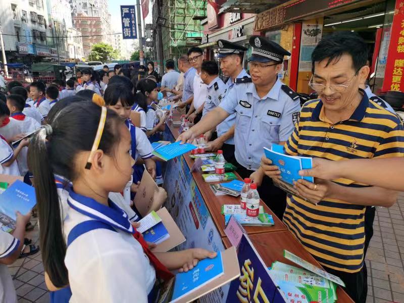 �����F���������_չ����һ����(ji��)ǰ�F·��ȫ����