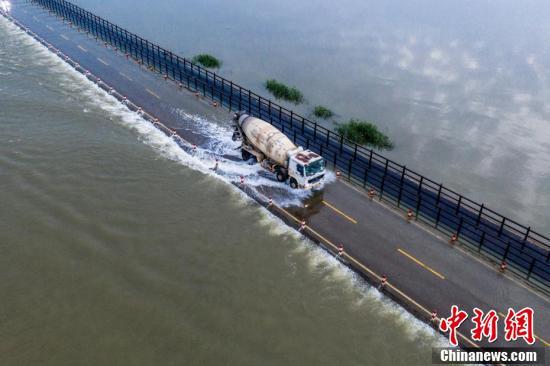 �����٬F(xi��n)��ˮ�Ϲ�·�� Ŀǰ�ь��н�ͨ����