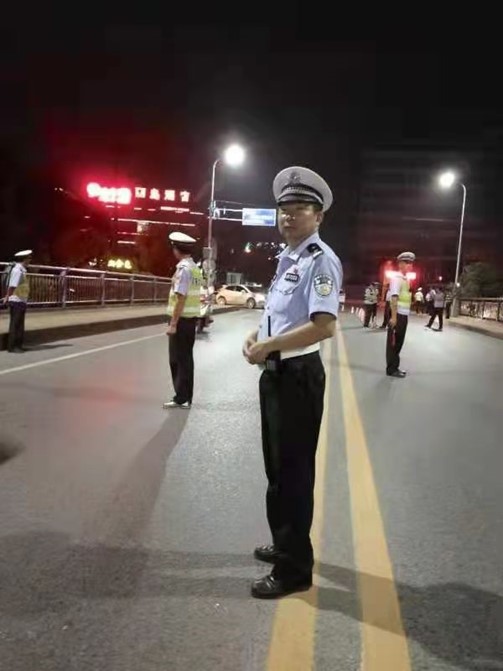 �ۍ����I(y��)���\�� ������(ji��n)�ص���һ��