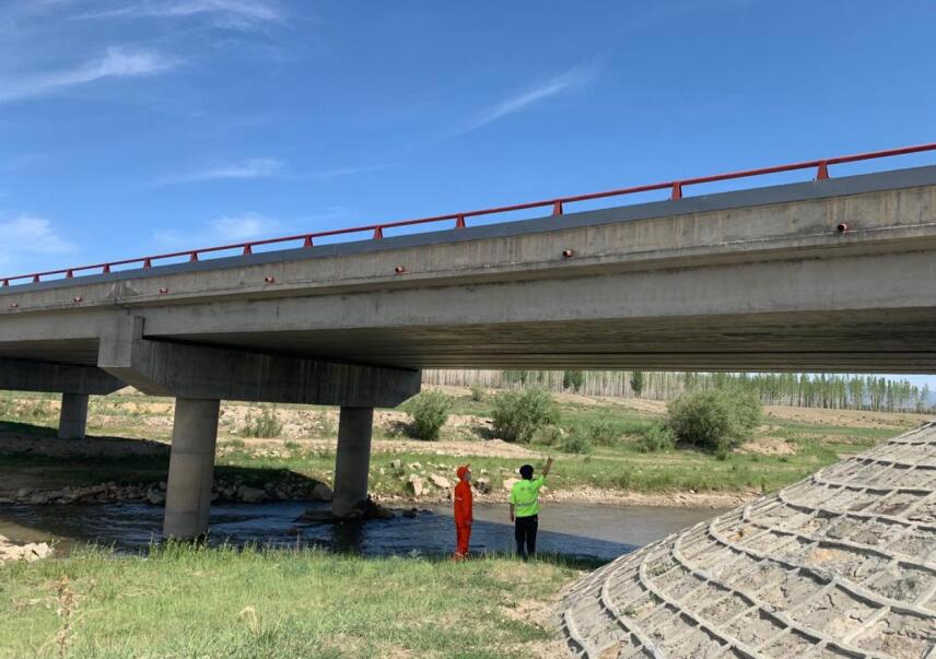 ����̩��·�����־�(li��n)�Ͻ�ͨ���T�_չ���[���Ų�