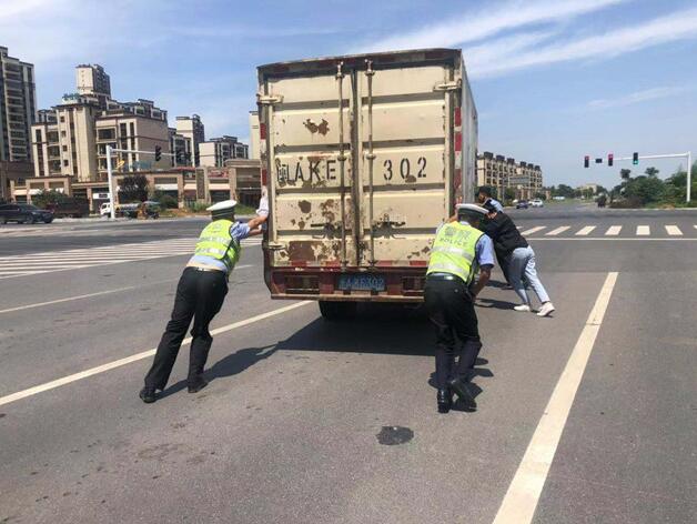 ؛܇���^��ס�Ϳ�· ���h�������Ʊ���ͨ