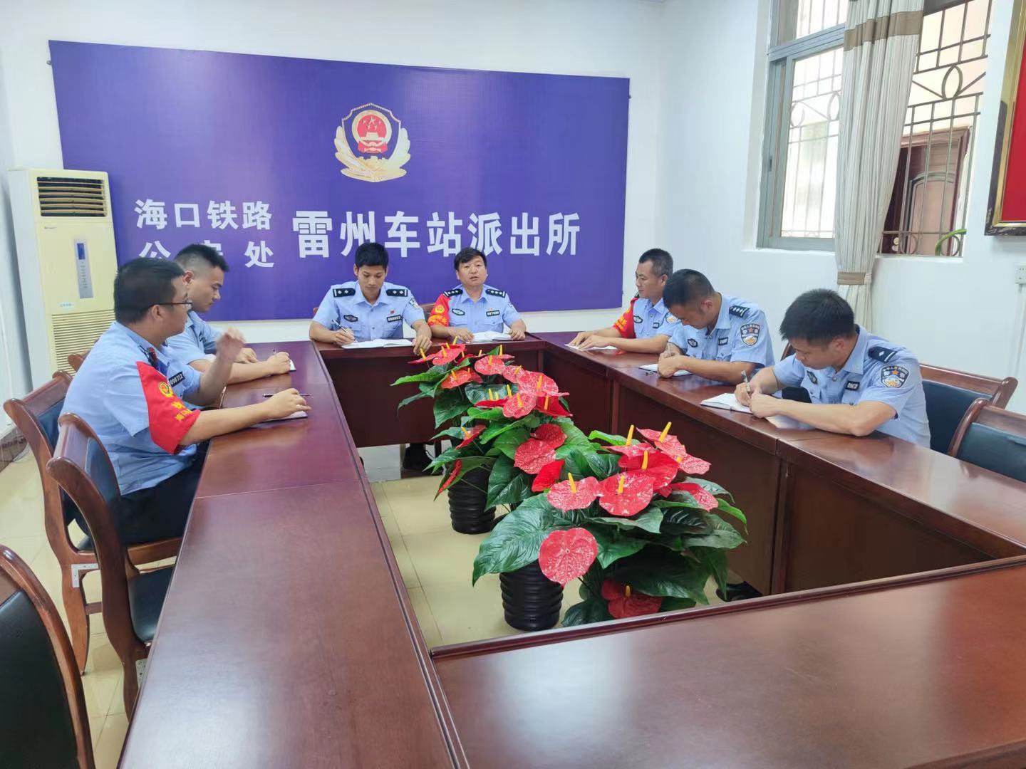 �����F�������������ΰ��ܿ�������վ܇���o�W(w��ng)