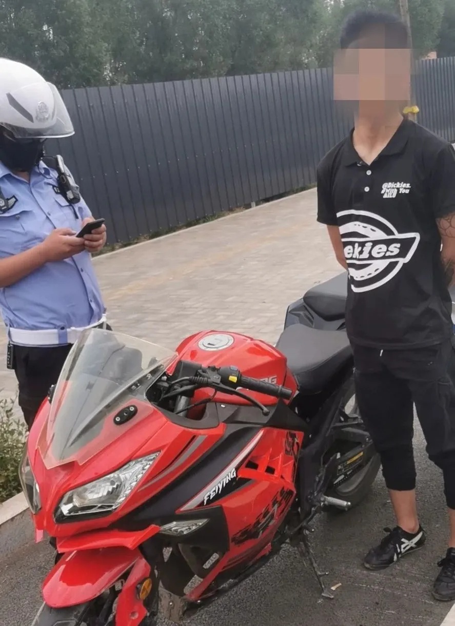 ɽ����������ը��Ħ�С���ҹ�_���e��(b��o)