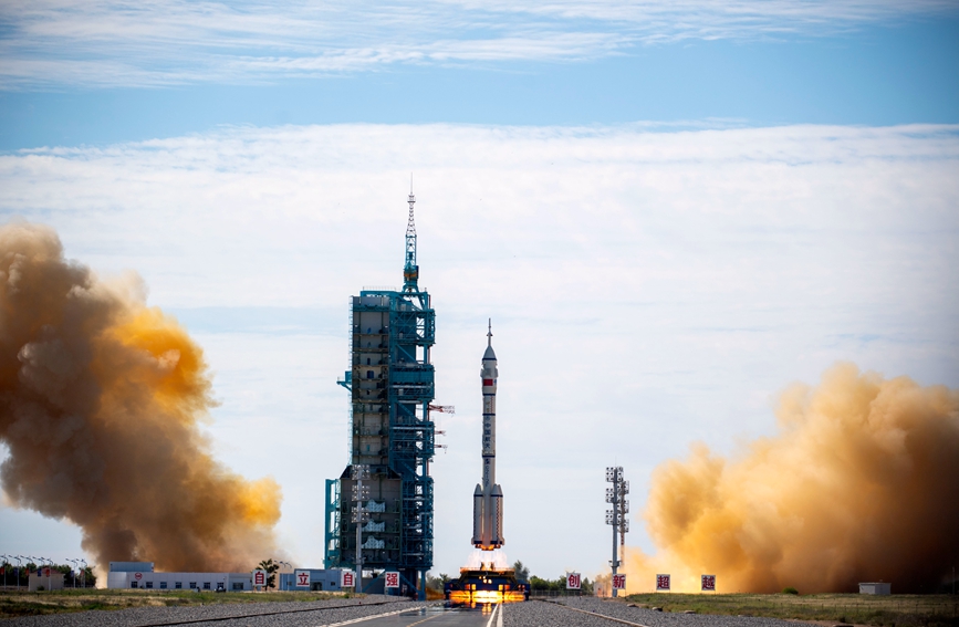 ����ʮ��̖(h��o)�d���w���l(f��)��A�M�ɹ�