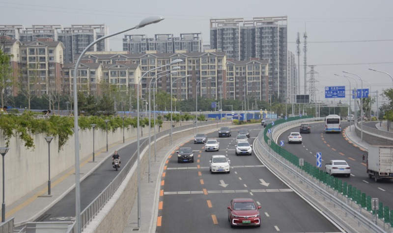 �������П��¼��ٶ���������������ƽԭ�³����{(l��n)�D����(sh��)ʩ