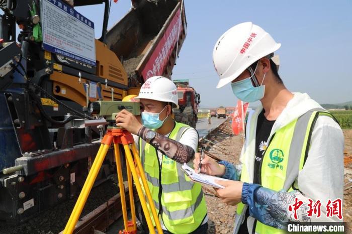 ���ּ��ٽ��O(sh��)ͨ���L��ɽ�ĸ��١����(d��ng)�}��