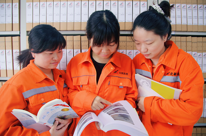 ���r����˾����(hu��)�_(k��i)չ�hʷ�W(xu��)��(x��)�����x��(sh��)���(d��ng)