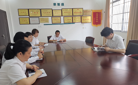 ����ɏ���B(y��ng)�o(h��)���e�O�_(k��i)չ�o(j��)���C���Є�(d��ng)